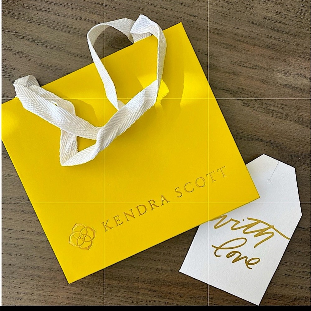Kendra Scott Pink Pendant Necklace with Gold Chain - Picture 5 of 5